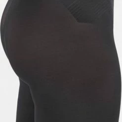 Spanx Thinstincts 2.0 Mid Thigh Short - Zwart- Maat L -Badmode Winkel 347x840