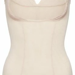 MAGIC Bodyfashion Super Control Body Latte Vrouwen - Maat M -Badmode Winkel 390x840