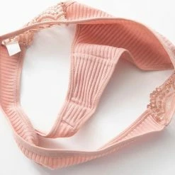 Merkloos Katoenen Dames String Met Sexy En Delicate Kant Op De Taille - Roze & Lichtgroen - Sexy Lingerie - Hoge Kwaliteit Katoenen Slip - Dames Ondergoed - Maat M 25 Merkloos Katoenen Dames String Met Sexy En Delicate Kant Op De Taille - Roze & Lichtgroen - Sexy Lingerie - Hoge Kwaliteit Katoenen Slip - Dames Ondergoed - Maat M -Badmode Winkel 550x496 8