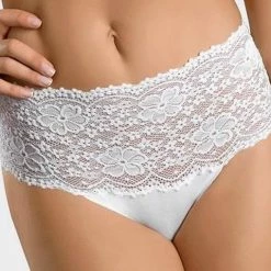 Nina Von C Dames Slip Kant Biologisch Katoen - 38 - Champagne -Badmode Winkel 550x509 8