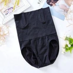 Feel Fab Stay Fab Shapewear Voor Buik, Billen En Heupen - Corrigerend Ondergoed - Geschikt Voor Rokjes En Shorts - Paars - Maat XL/XXL 29 Feel Fab Stay Fab Shapewear Voor Buik, Billen En Heupen - Corrigerend Ondergoed - Geschikt Voor Rokjes En Shorts - Paars - Maat XL/XXL -Badmode Winkel 550x550 110