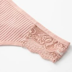 Merkloos Katoenen Dames String Met Sexy En Delicate Kant Op De Taille - Roze & Lichtgroen - Sexy Lingerie - Hoge Kwaliteit Katoenen Slip - Dames Ondergoed - Maat M 26 Merkloos Katoenen Dames String Met Sexy En Delicate Kant Op De Taille - Roze & Lichtgroen - Sexy Lingerie - Hoge Kwaliteit Katoenen Slip - Dames Ondergoed - Maat M -Badmode Winkel 550x550 135