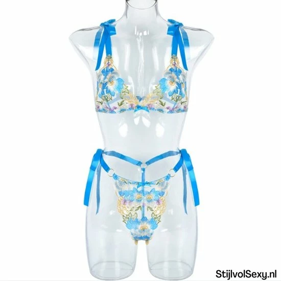 Merkloos Luxe Lingerie Setje Met Blauwe Striklinten | Maat 40/42 | Mooie Sexy Dames Lingerie 9 Merkloos Luxe Lingerie Setje Met Blauwe Striklinten | Maat 40/42 | Mooie Sexy Dames Lingerie - Afbeelding 7