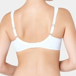 Triumph True Shape Sensation W01 Beha - Wit - Maat F90 -Badmode Winkel 550x611 38