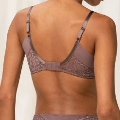 Triumph Vivid Spotlight WHP Dames Beha - Maat 80C -Badmode Winkel 550x611 73