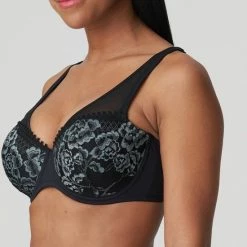 PrimaDonna Twist Rose Sauvage Voorgevormde Balconette Bh 0242082 Zwart - Maat 80H -Badmode Winkel 550x619 1