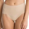 Spanx Undie-Tectable String - Soft Nude - Maat S -Badmode Winkel 550x635 1