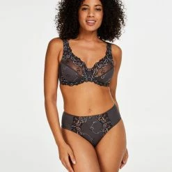 Hunkemöller Niet Voorgevormde Beugel Bh Diva - Maat B90 -Badmode Winkel 550x660 206