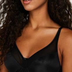 Hunkemöller Dames Lingerie Niet-voorgevormde Minimizer Beugel Bh Nina - Zwart - Maat G75 -Badmode Winkel 550x660 217