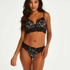 Hunkemöller Dames Lingerie Voorgevormde Longline Bh Zonder Beugel Shiloh - Zwart - Maat C80 -Badmode Winkel 550x660 343