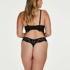 Hunkemöller Dames Lingerie Voorgevormde Longline Bh Zonder Beugel Shiloh - Zwart - Maat D75 -Badmode Winkel 550x662 1