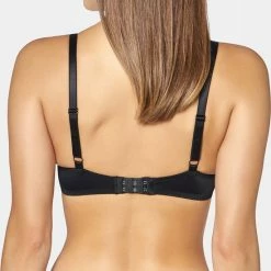 Triumph Sexy Angel Spotlight WHU X Beha - Zwart - Maat E85 -Badmode Winkel 550x695