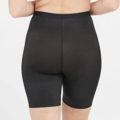 Spanx Thinstincts 2.0 Mid Thigh Short - Zwart- Maat L -Badmode Winkel 550x715 1