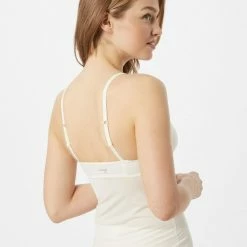 Sloggi WOW Comfort 2.0 BH Shirt Ivoor-L 11 Sloggi WOW Comfort 2.0 BH Shirt Ivoor-L -Badmode Winkel 550x733 102