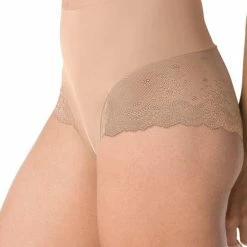 Spanx Undie-Tectable Lace Hi Hipster - Soft Nude - Maat L -Badmode Winkel 550x733 42
