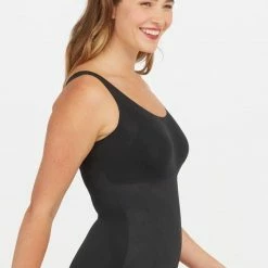 Spanx Thinstincts 2.0 - Tank - Kleur Zwart - Maat XXL -Badmode Winkel 550x757