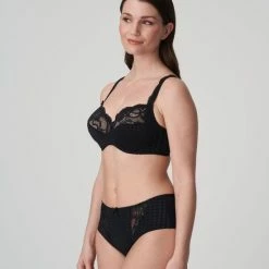 PrimaDonna Madison Beugel Bh 0162120 Zwart - Maat 90C -Badmode Winkel 550x823 7