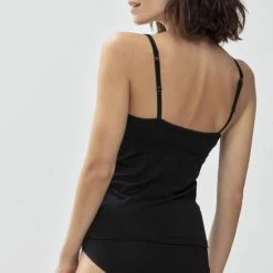 Mey BH Hemdje - Bra Top Zonder Beugel - 44 - Zwart -Badmode Winkel 550x825 9